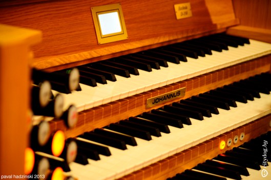 Church of St. Simon and St. Helen organ paval hadzinski
