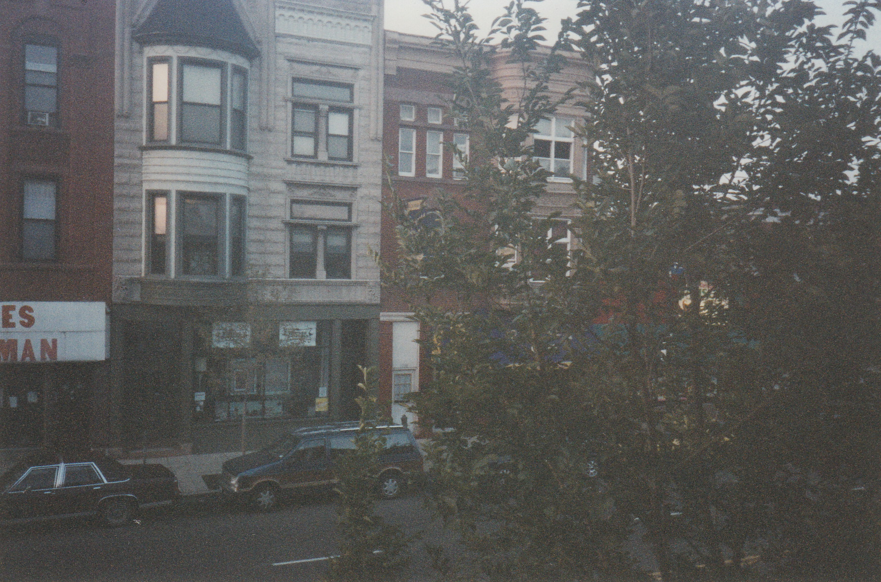chicago avenue in 2002