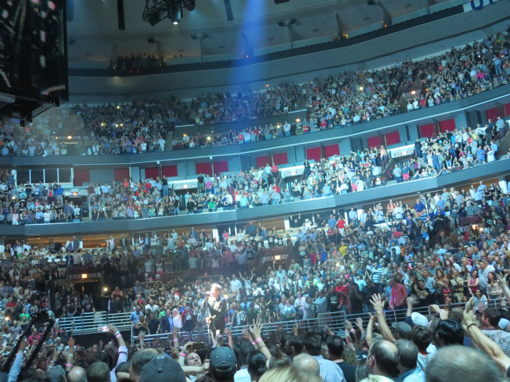 Bono's seventh chakra beacon