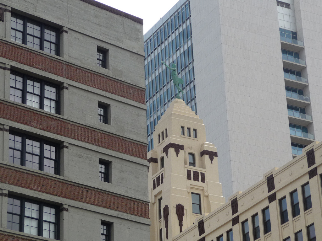chicago architecture seen from the river